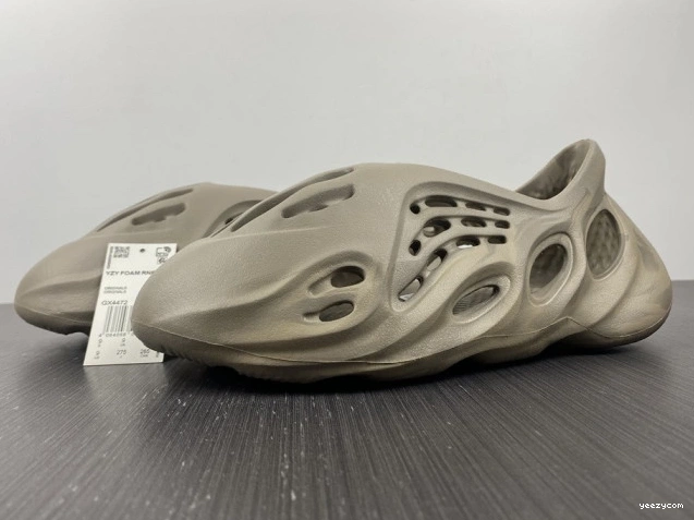 GX4472 RNNR Sage Adidas Yeezy Stone Foam 1019